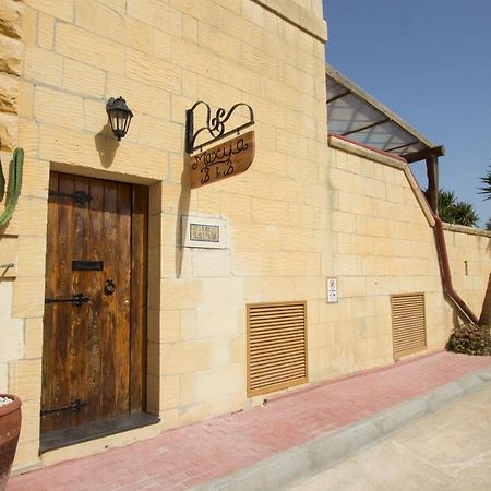Għarb Maxija B&B - Palm מראה חיצוני תמונה