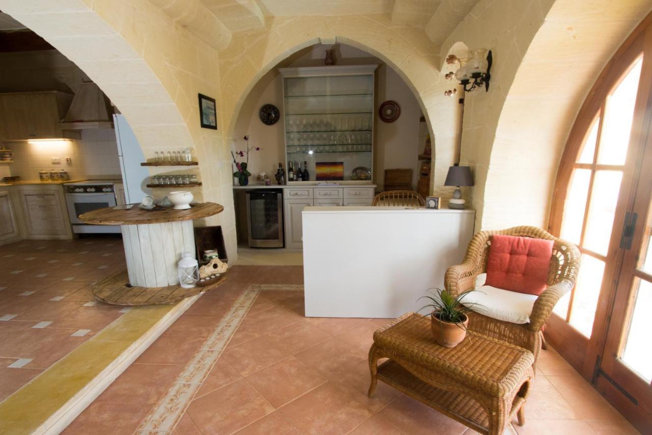 Għarb Maxija B&B - Palm מראה חיצוני תמונה