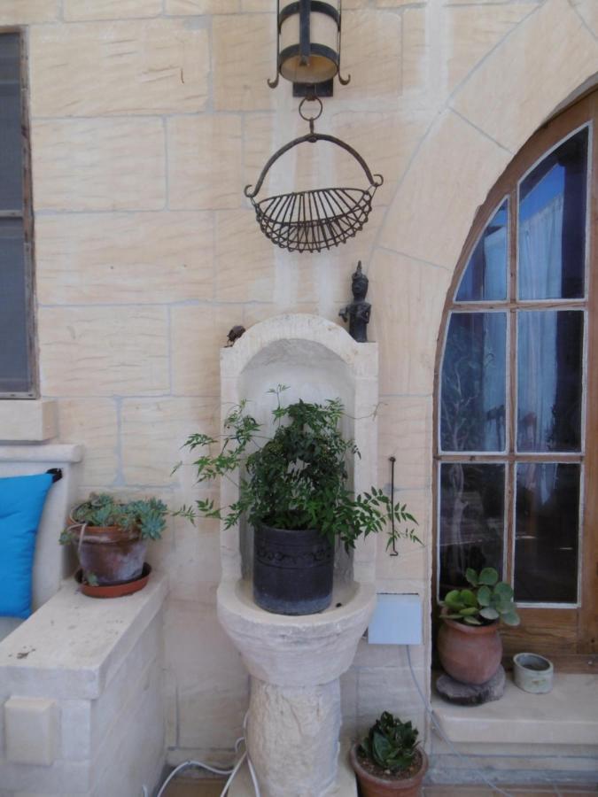 Għarb Maxija B&B - Palm מראה חיצוני תמונה