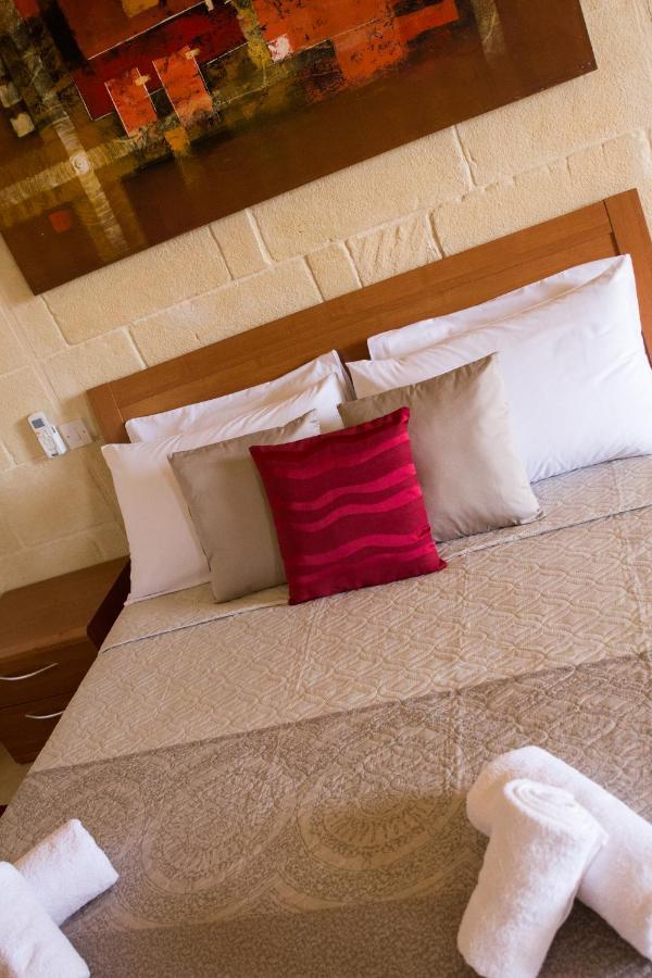 Għarb Maxija B&B - Palm מראה חיצוני תמונה