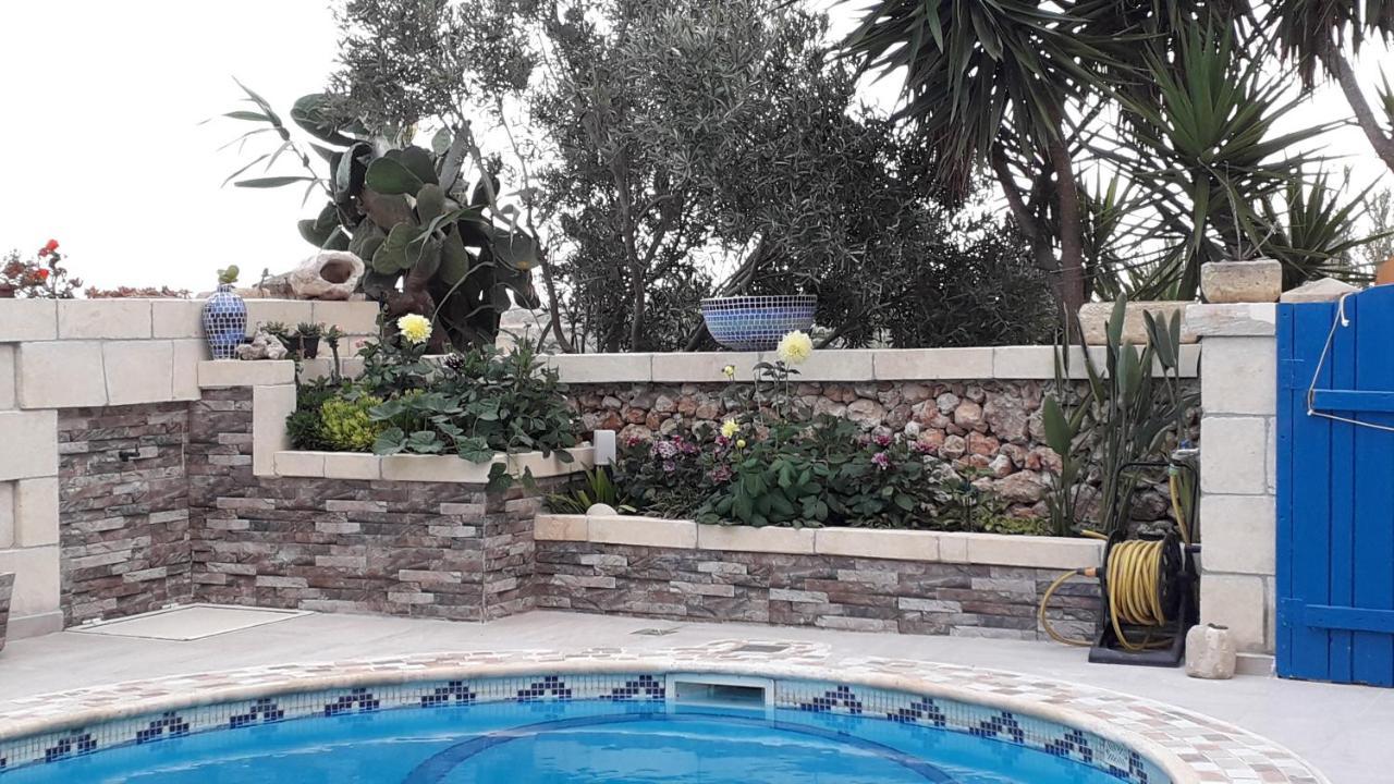 Għarb Maxija B&B - Palm מראה חיצוני תמונה