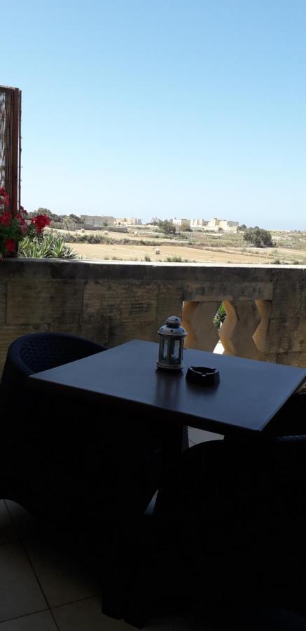 Għarb Maxija B&B - Palm מראה חיצוני תמונה